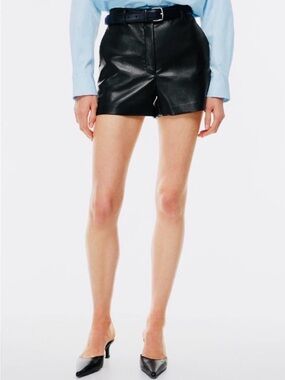 Aritzia “Babaton” vegan leather High-Rise Women's Shorts